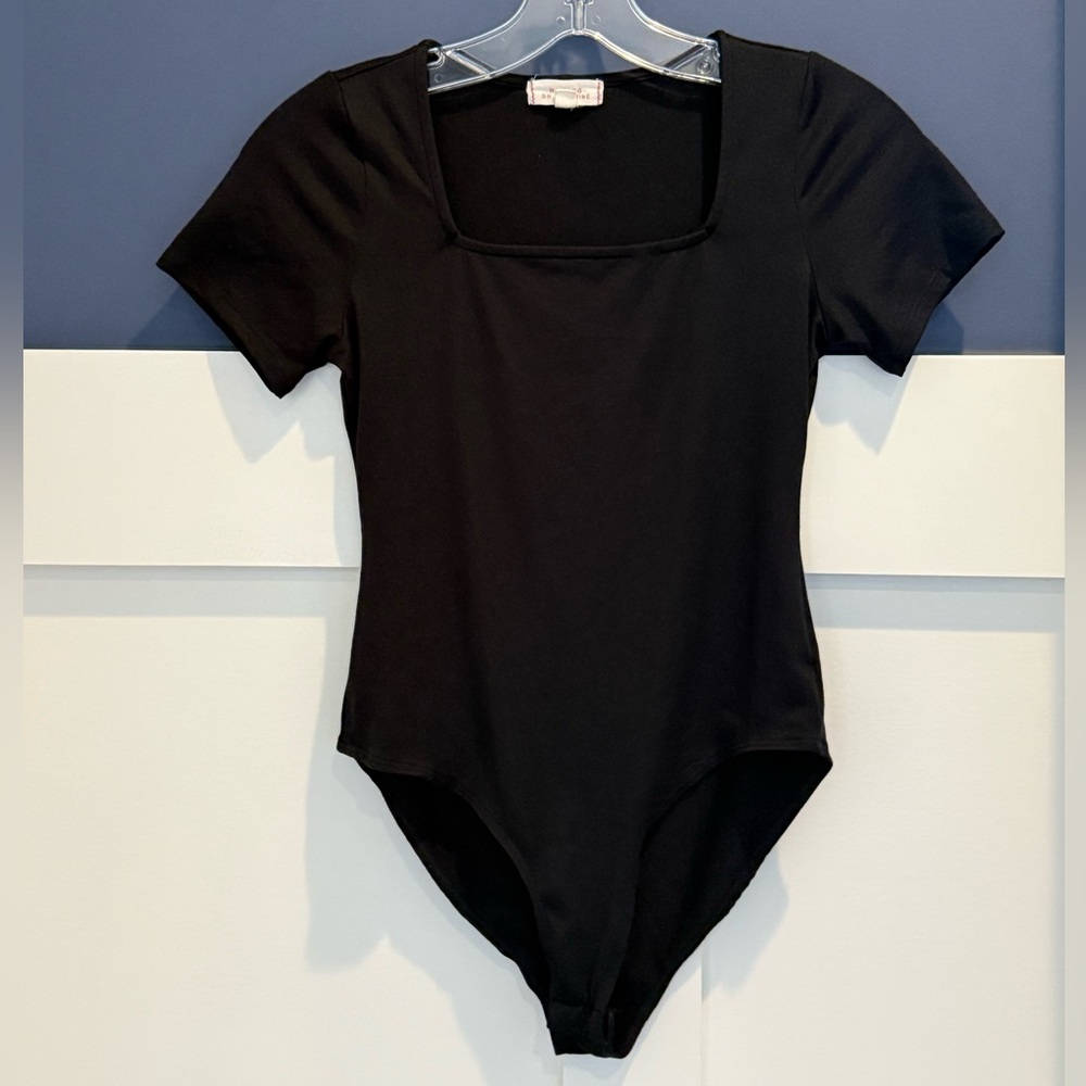 Elegant Black Square Neck Bodysuit Size girls XL